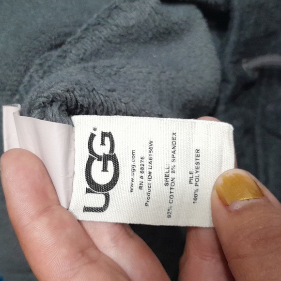 HOST PICK Ugg Sweat pants - Picture 4 of 4